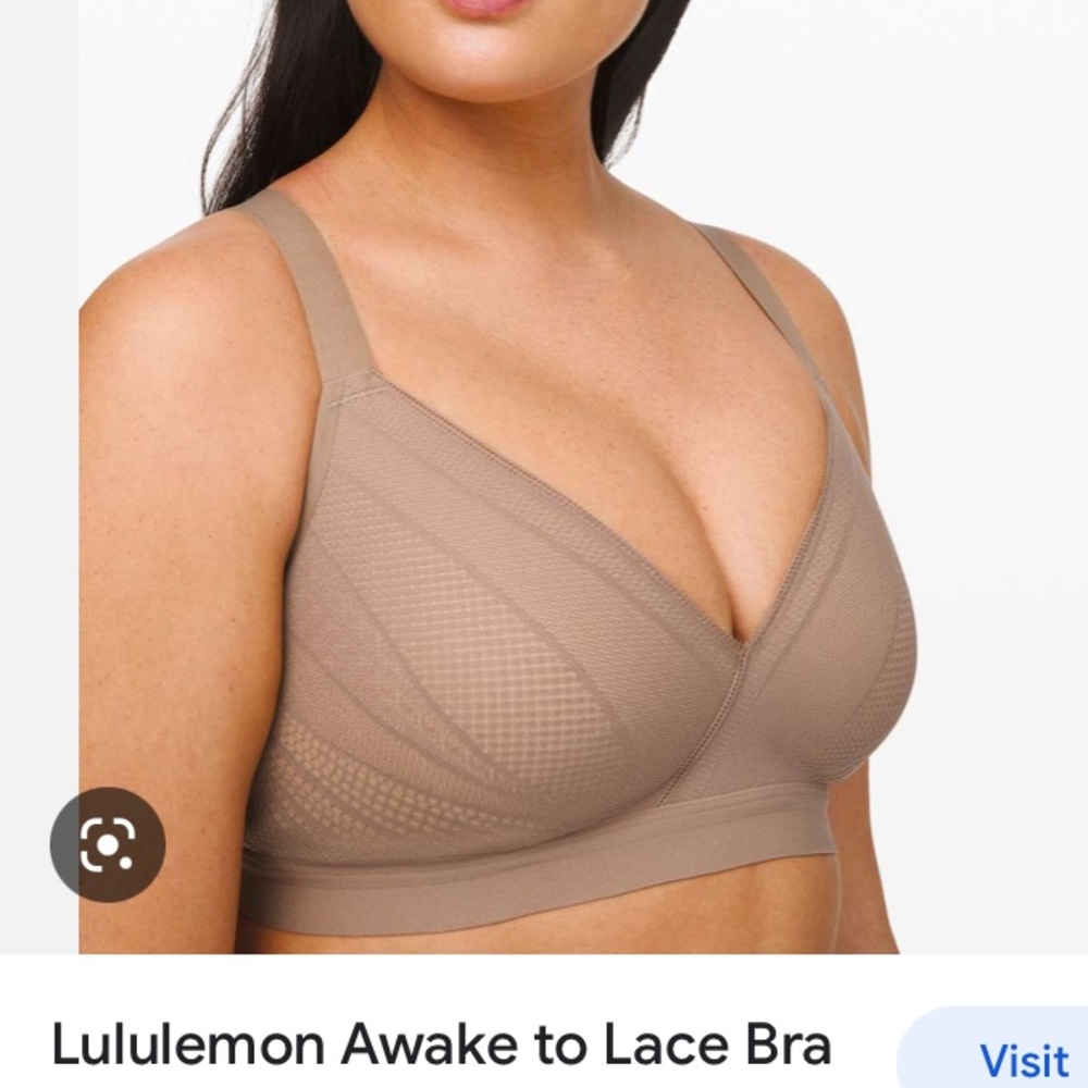 Lululemon ‘Awake to Lace’ bra